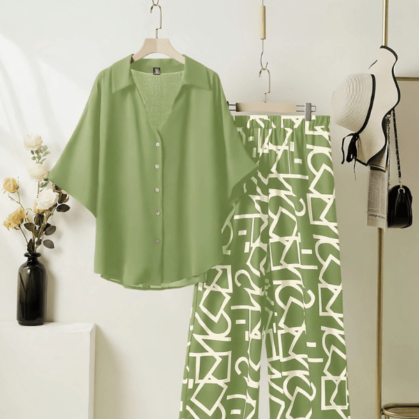 Casual Parrot Green