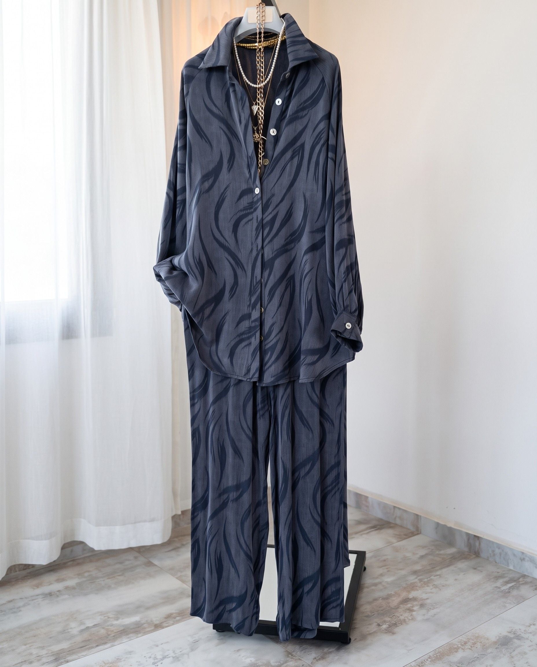Aven - Charcoal Grey Abstract Printed Relaxed Co-Ord Set
