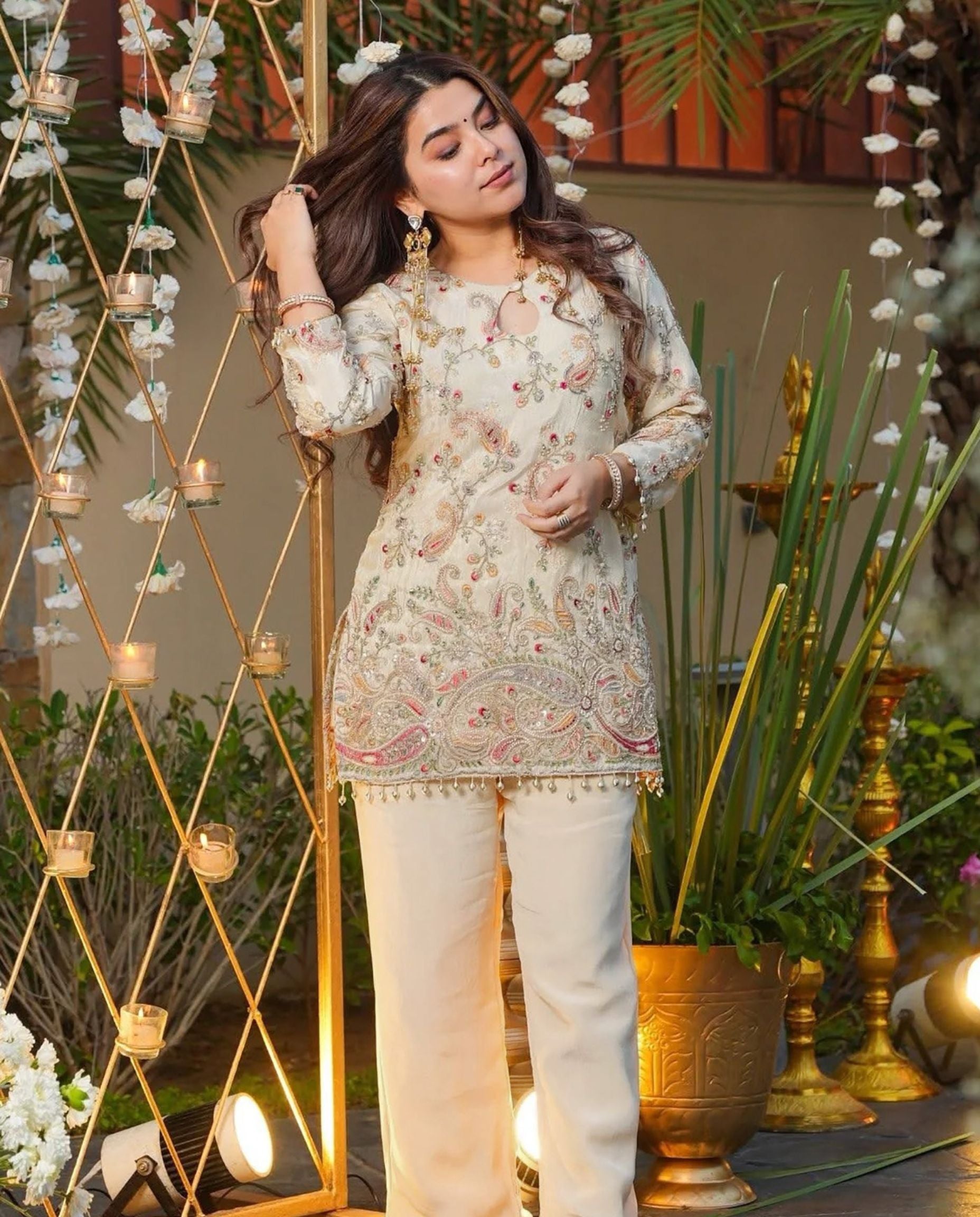Dune - Ivory Bloom Soft Luxe Embroidered Kurti Set