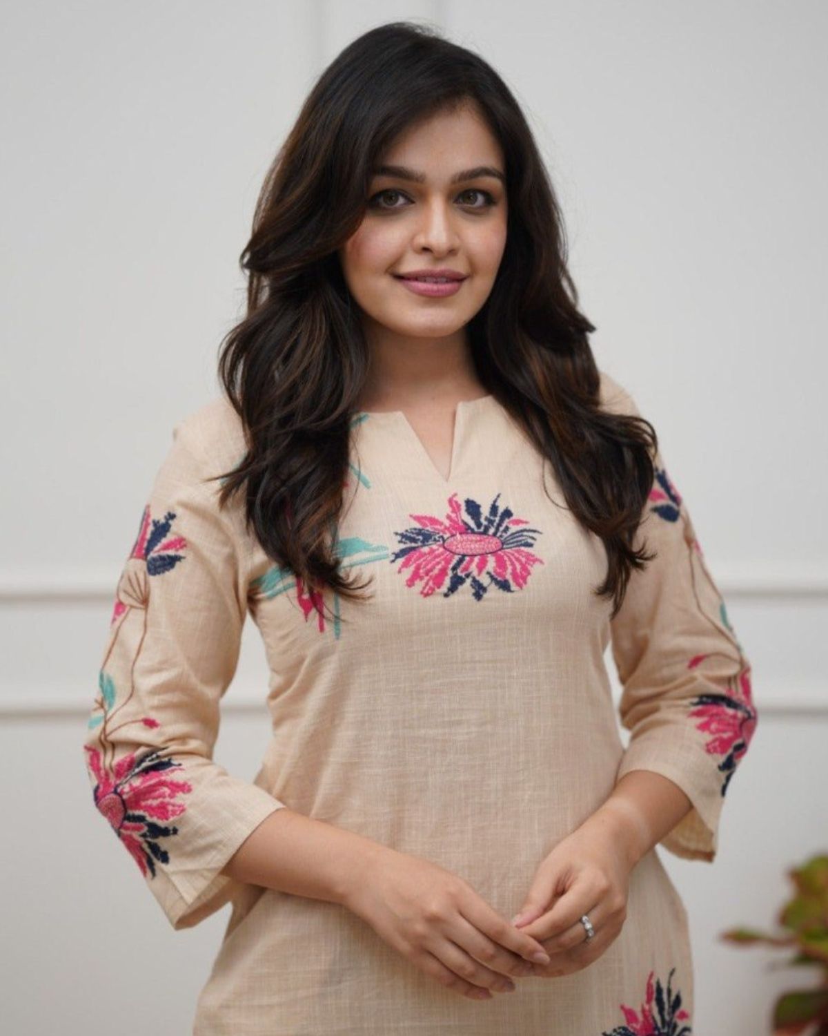 Cove - Beige Floral Embroidered Straight Kurta Set