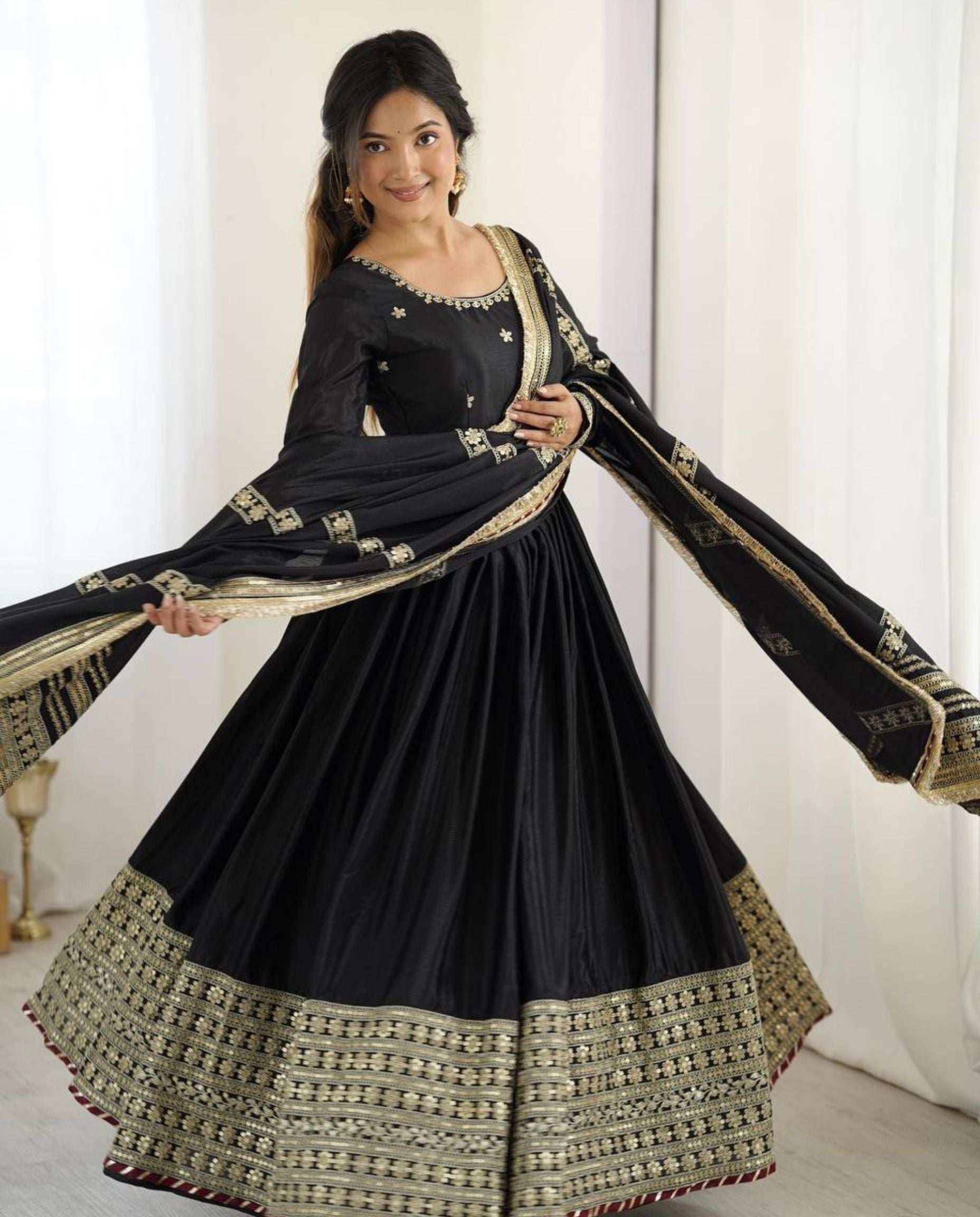 Sable – Midnight Black Regal Threadwork Embroidered Festive Anarkali Set