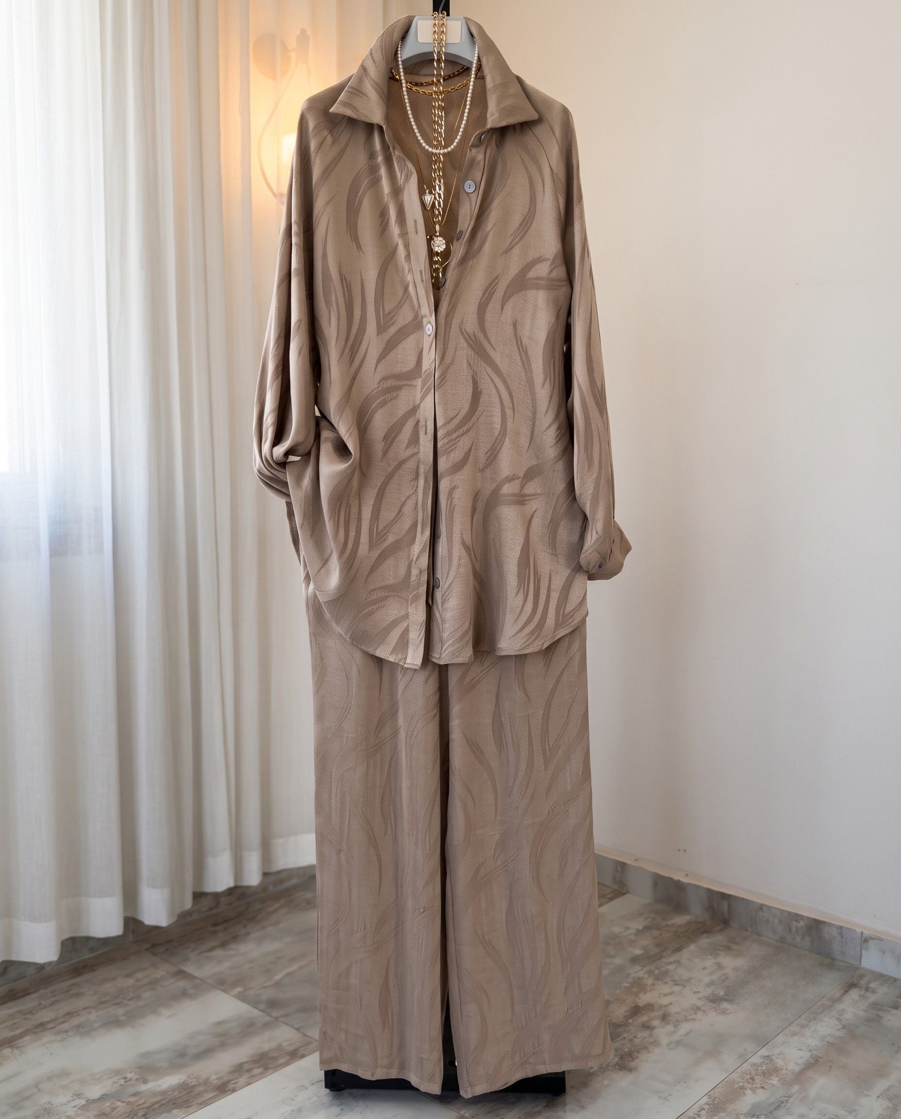 Aven - Beige Brown Abstract Printed Relaxed Co-Ord Set
