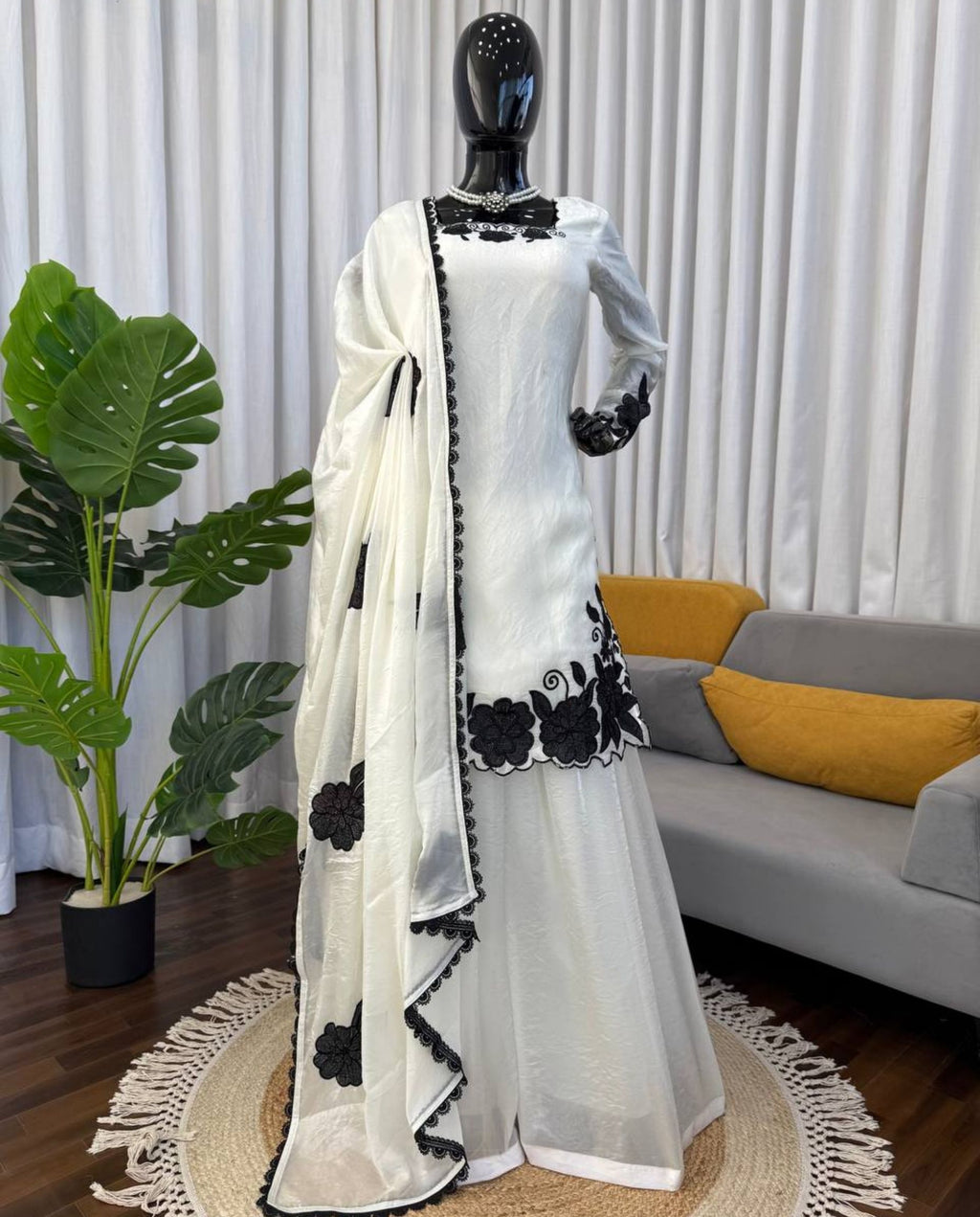 Aiko – Ivory Floral Embroidered Fusion Set